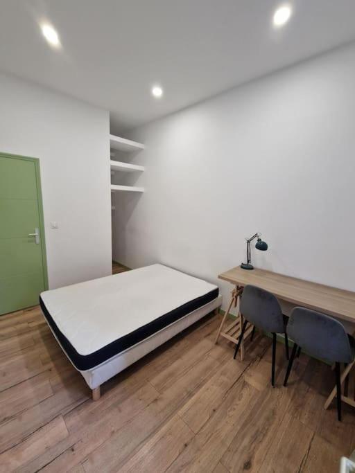 Magnifique Appartement De Type 2 Saint-Etienne  Exterior foto